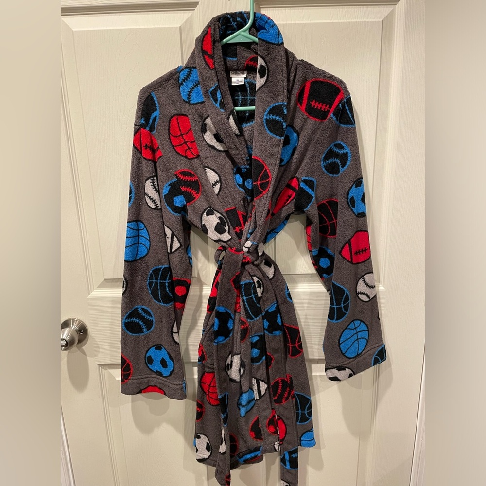 Cherokee fleece robe sports design size 12